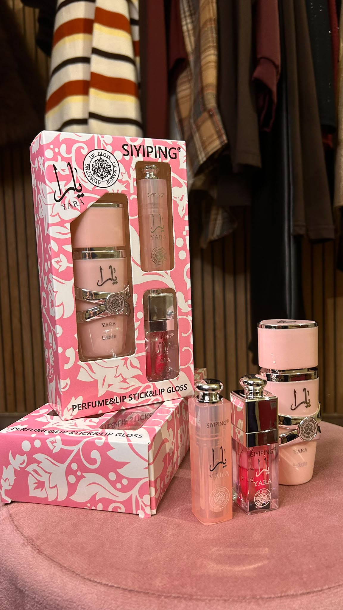 Yara Romance Box
