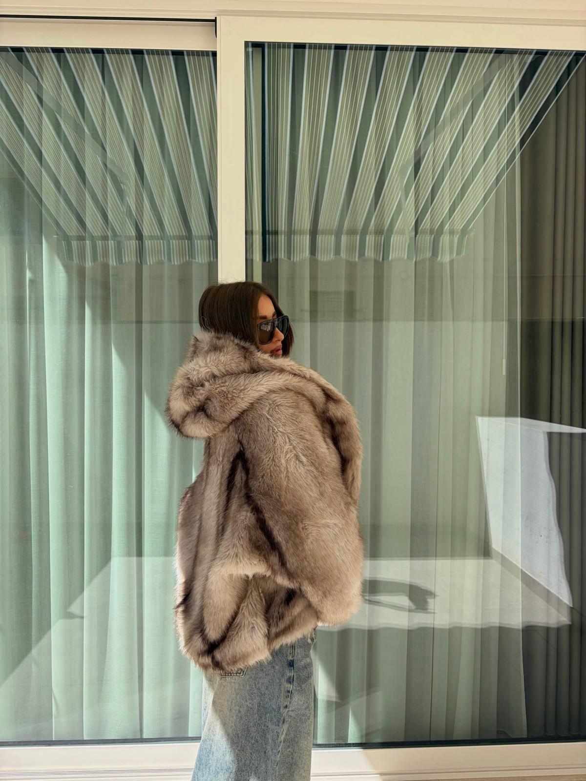 Icon Hood Fur Light
