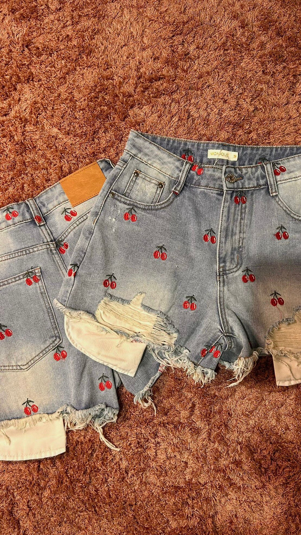 Shorts Cherries