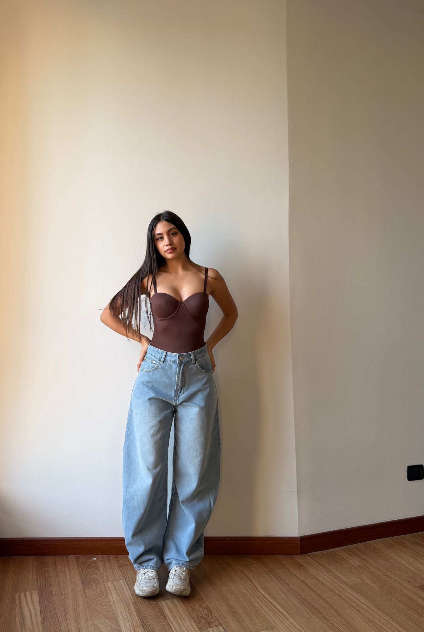 The Icon Silhouette - Body