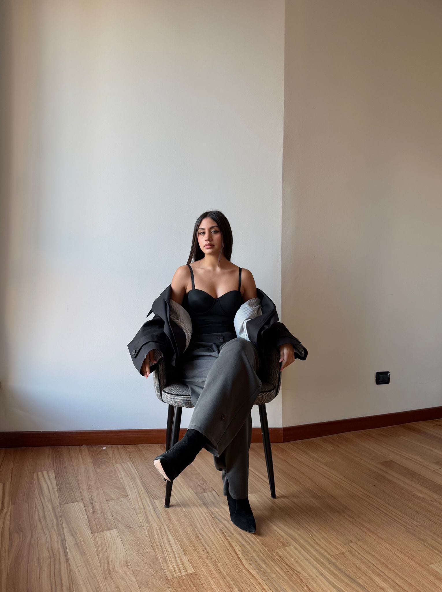 The Icon Silhouette - Body